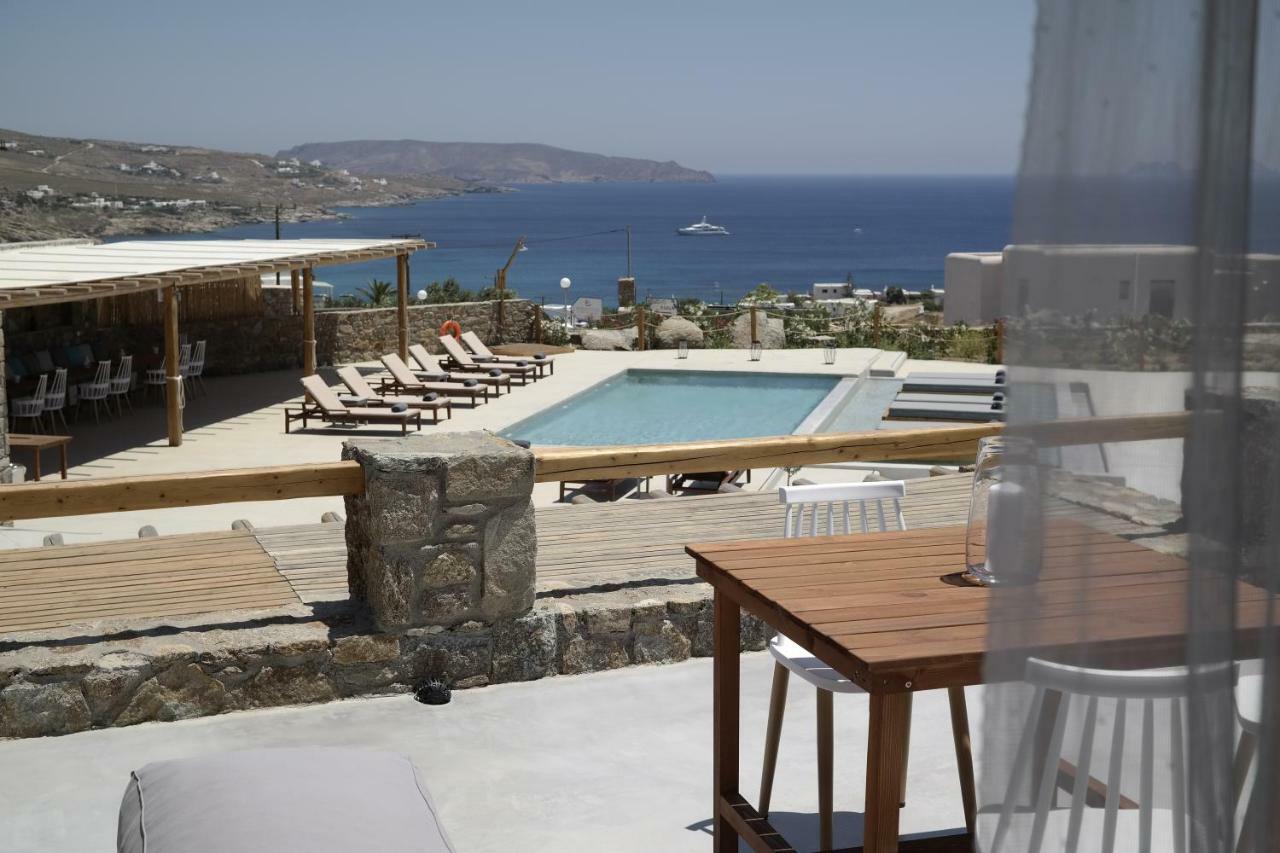 Myconian Crown Hotel